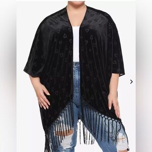 Hot Topic Black Fringe Short Duster Plus Sz 0/1 Burnout Velvet Kimono Planchette